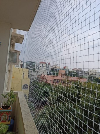 superior-installation-of-balcony-anti-bird-and-sports-safety-nets-in-hyderabad-big-0